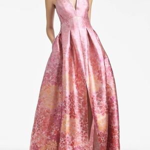 Sachin & Babi formal gown, BROOK, hydrangea, size 10, EUC,worn once, dry cleaned